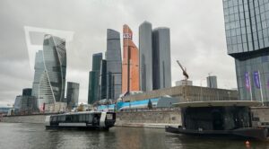 покататься на кораблике в москве